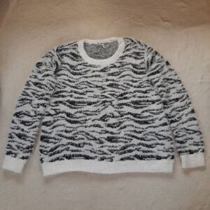 Mudd Fuzzy Zebra Print Sweater Plus Size XXL